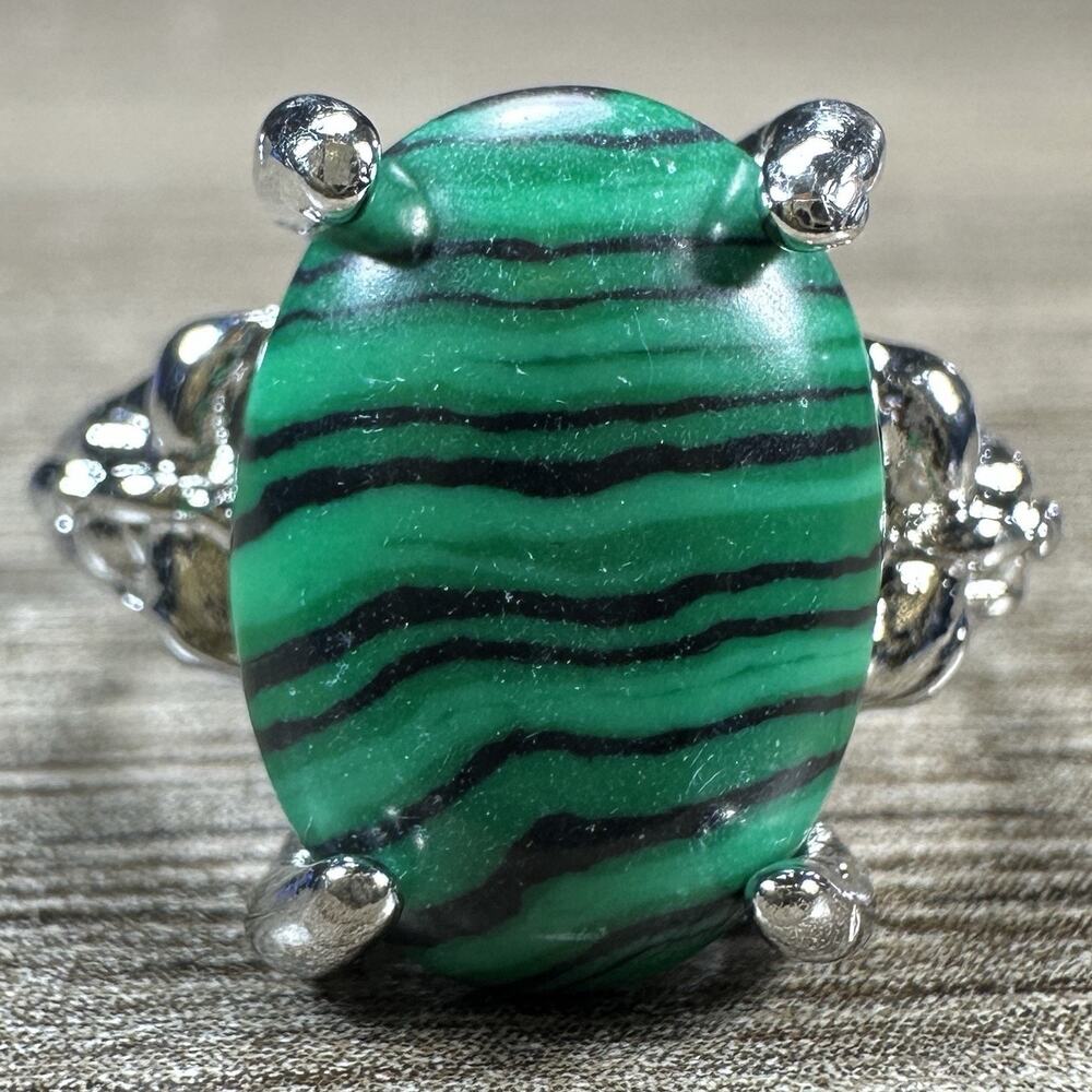 Sterling Silver 925 Green Wave Pattern Gemstone Ring Oval Bold Size 6.5